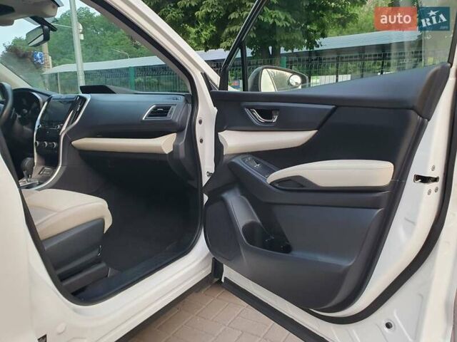 Білий Субару Ascent, об'ємом двигуна 2.4 л та пробігом 94 тис. км за 19599 $, фото 60 на Automoto.ua