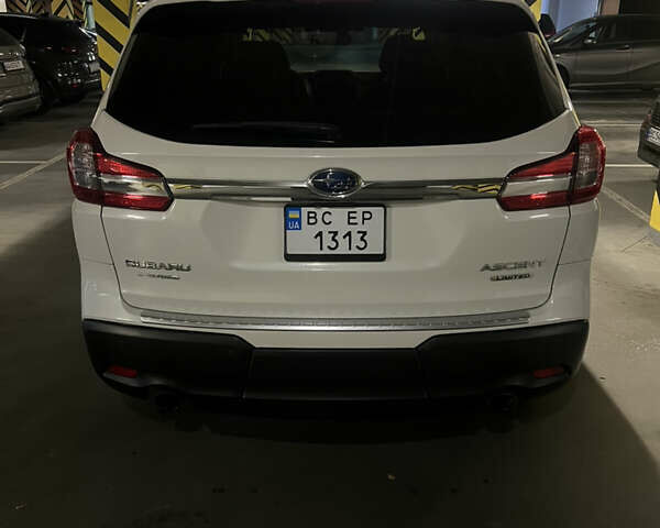 Белый Субару Ascent, объемом двигателя 2.39 л и пробегом 90 тыс. км за 24200 $, фото 3 на Automoto.ua