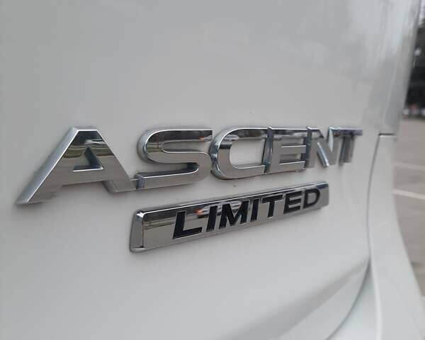 Белый Субару Ascent, объемом двигателя 2.39 л и пробегом 73 тыс. км за 27900 $, фото 23 на Automoto.ua