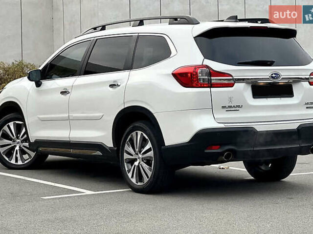 Білий Субару Ascent, об'ємом двигуна 2.38 л та пробігом 46 тис. км за 23700 $, фото 3 на Automoto.ua