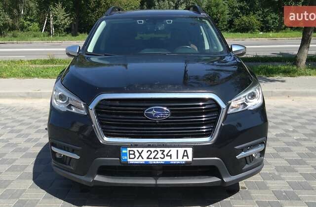 Чорний Субару Ascent, об'ємом двигуна 2.4 л та пробігом 122 тис. км за 18500 $, фото 1 на Automoto.ua