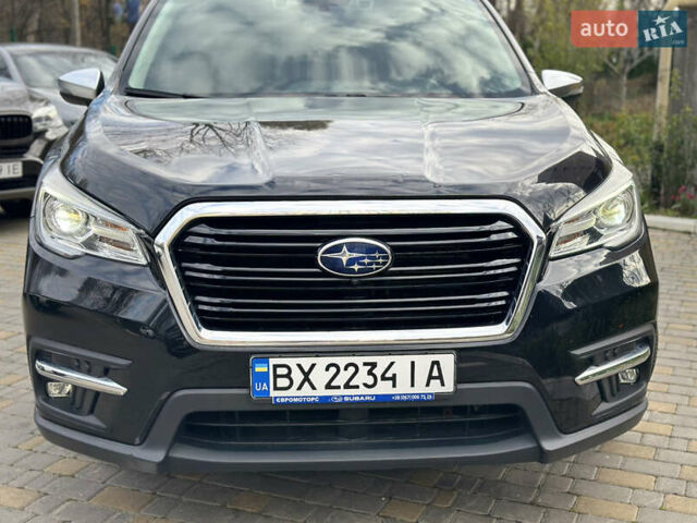 Черный Субару Ascent, объемом двигателя 2.4 л и пробегом 123 тыс. км за 17500 $, фото 1 на Automoto.ua