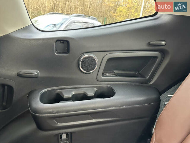 Черный Субару Ascent, объемом двигателя 2.4 л и пробегом 123 тыс. км за 17500 $, фото 38 на Automoto.ua