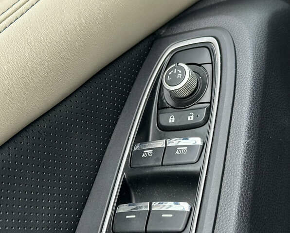 Черный Субару Ascent, объемом двигателя 2.4 л и пробегом 123 тыс. км за 17500 $, фото 13 на Automoto.ua