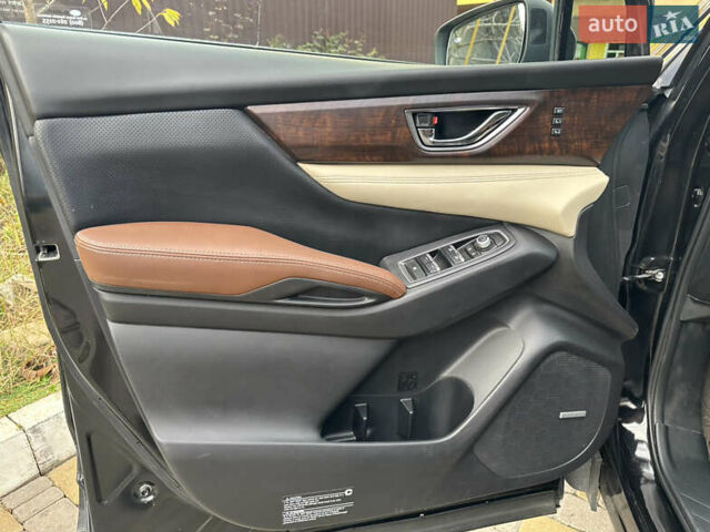 Черный Субару Ascent, объемом двигателя 2.4 л и пробегом 123 тыс. км за 17500 $, фото 12 на Automoto.ua
