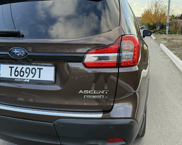 Коричневый Субару Ascent, объемом двигателя 2.4 л и пробегом 130 тыс. км за 25000 $, фото 4 на Automoto.ua