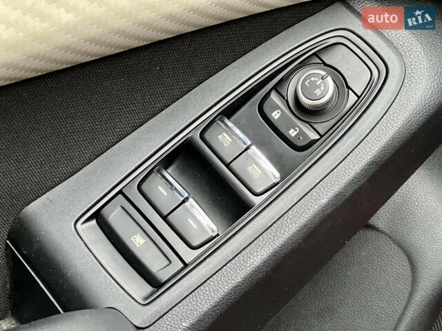 Красный Субару Ascent, объемом двигателя 2.4 л и пробегом 162 тыс. км за 18500 $, фото 16 на Automoto.ua