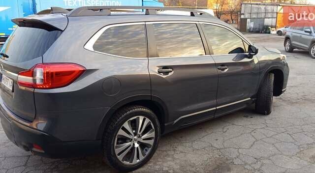 Сірий Субару Ascent, об'ємом двигуна 2.39 л та пробігом 125 тис. км за 17000 $, фото 8 на Automoto.ua