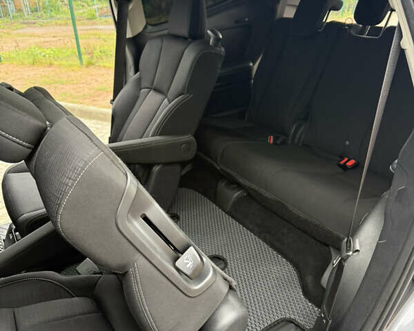 Серый Субару Ascent, объемом двигателя 2.39 л и пробегом 130 тыс. км за 16500 $, фото 46 на Automoto.ua