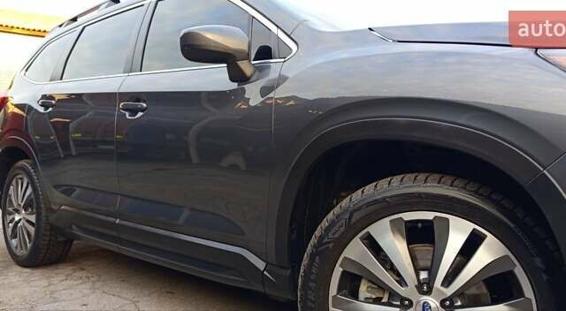 Сірий Субару Ascent, об'ємом двигуна 2.39 л та пробігом 125 тис. км за 17000 $, фото 6 на Automoto.ua