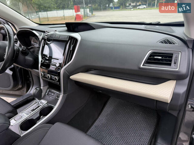 Серый Субару Ascent, объемом двигателя 2.39 л и пробегом 130 тыс. км за 16500 $, фото 54 на Automoto.ua