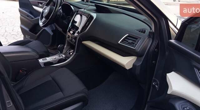 Сірий Субару Ascent, об'ємом двигуна 2.39 л та пробігом 125 тис. км за 17000 $, фото 45 на Automoto.ua