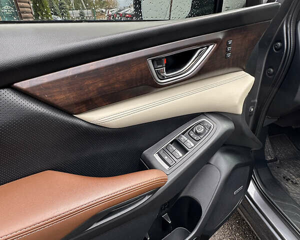 Субару Ascent 2020 у Києві на Automoto.ua Сірий Субару Ascent, об'ємом двигуна 2.4 л та пробігом 117 тис. км за 28000 $, фото 10 на Automoto.ua