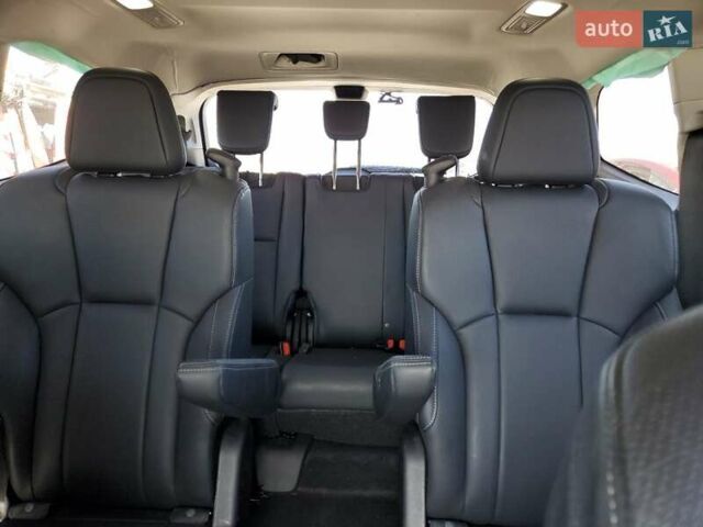 Сірий Субару Ascent, об'ємом двигуна 2.4 л та пробігом 125 тис. км за 8999 $, фото 9 на Automoto.ua