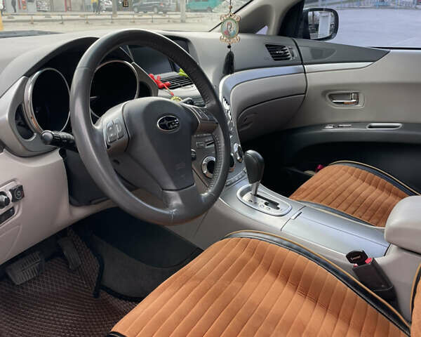 Черный Субару B9 Tribeca, объемом двигателя 3 л и пробегом 102 тыс. км за 8900 $, фото 11 на Automoto.ua