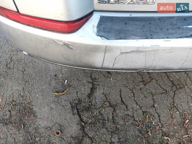 Серый Субару B9 Tribeca, объемом двигателя 3 л и пробегом 239 тыс. км за 4350 $, фото 26 на Automoto.ua