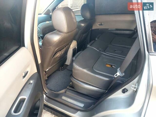 Серый Субару B9 Tribeca, объемом двигателя 3 л и пробегом 239 тыс. км за 4350 $, фото 34 на Automoto.ua