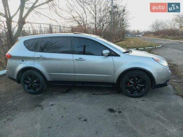 Серый Субару B9 Tribeca, объемом двигателя 3 л и пробегом 239 тыс. км за 4350 $, фото 1 на Automoto.ua