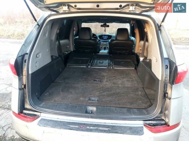 Серый Субару B9 Tribeca, объемом двигателя 3 л и пробегом 239 тыс. км за 4350 $, фото 33 на Automoto.ua