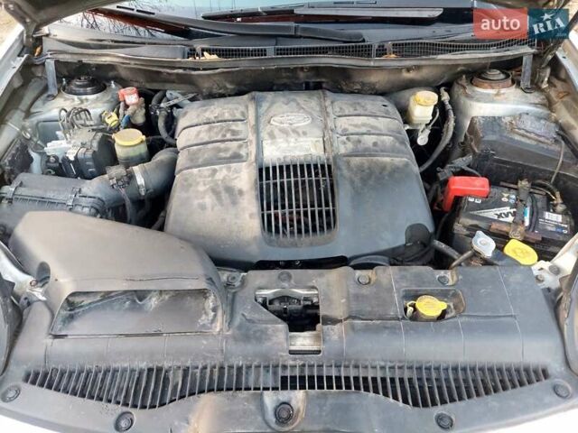 Серый Субару B9 Tribeca, объемом двигателя 3 л и пробегом 239 тыс. км за 4350 $, фото 22 на Automoto.ua