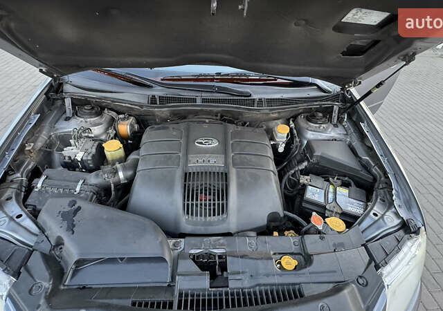 Серый Субару B9 Tribeca, объемом двигателя 3.6 л и пробегом 206 тыс. км за 6700 $, фото 2 на Automoto.ua