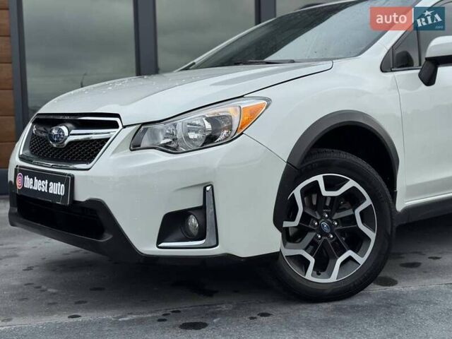 Білий Субару Crosstrek, об'ємом двигуна 2 л та пробігом 173 тис. км за 13500 $, фото 3 на Automoto.ua