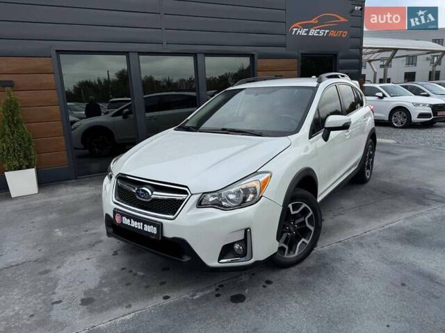 Білий Субару Crosstrek, об'ємом двигуна 2 л та пробігом 173 тис. км за 13500 $, фото 5 на Automoto.ua