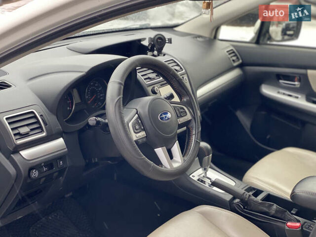 Белый Субару Crosstrek, объемом двигателя 2 л и пробегом 191 тыс. км за 11800 $, фото 9 на Automoto.ua