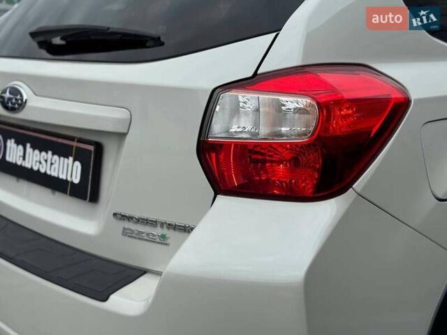 Білий Субару Crosstrek, об'ємом двигуна 2 л та пробігом 173 тис. км за 13500 $, фото 28 на Automoto.ua