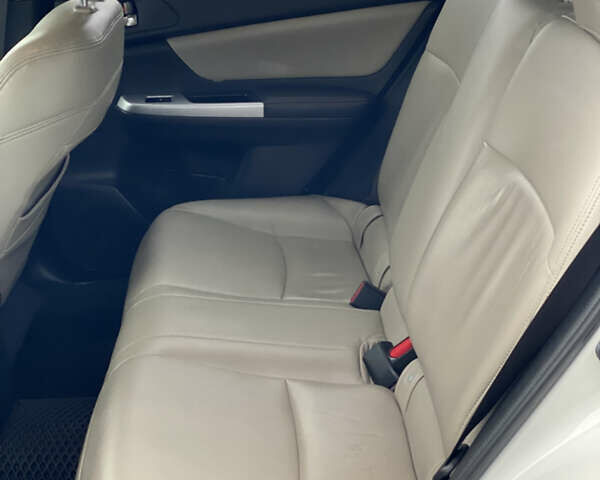 Белый Субару Crosstrek, объемом двигателя 2 л и пробегом 191 тыс. км за 11800 $, фото 17 на Automoto.ua