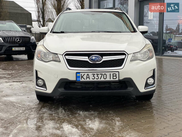 Белый Субару Crosstrek, объемом двигателя 2 л и пробегом 191 тыс. км за 11800 $, фото 2 на Automoto.ua