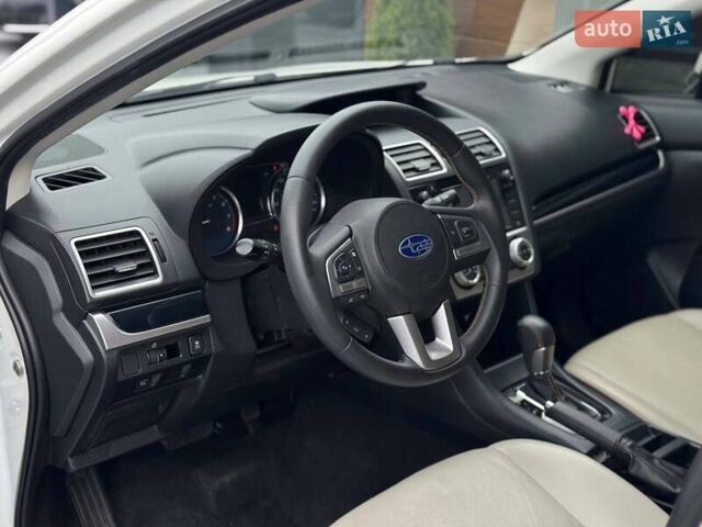 Білий Субару Crosstrek, об'ємом двигуна 2 л та пробігом 173 тис. км за 13500 $, фото 34 на Automoto.ua