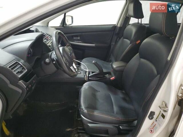 Белый Субару Crosstrek, объемом двигателя 2 л и пробегом 160 тыс. км за 2200 $, фото 7 на Automoto.ua