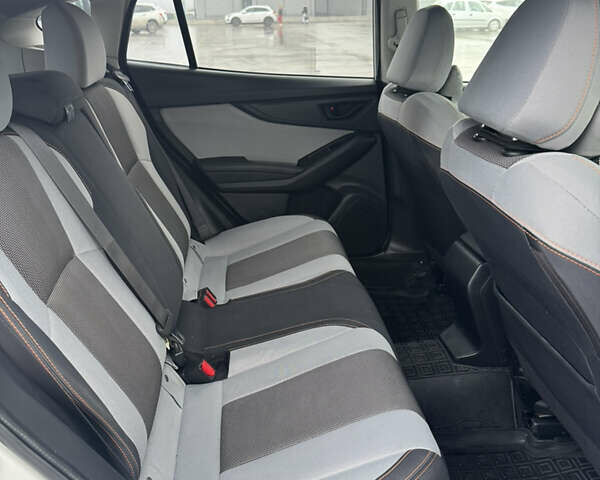 Белый Субару Crosstrek, объемом двигателя 2 л и пробегом 95 тыс. км за 15500 $, фото 21 на Automoto.ua