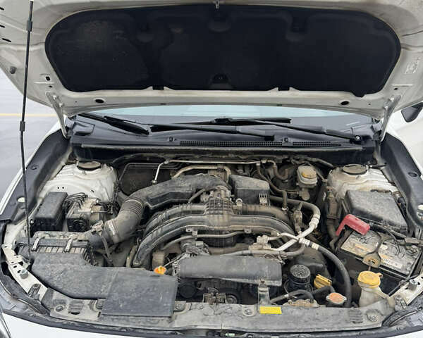 Белый Субару Crosstrek, объемом двигателя 2 л и пробегом 95 тыс. км за 15500 $, фото 4 на Automoto.ua