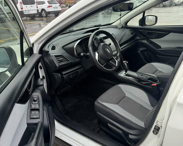 Белый Субару Crosstrek, объемом двигателя 2 л и пробегом 95 тыс. км за 15500 $, фото 16 на Automoto.ua