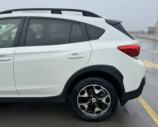 Белый Субару Crosstrek, объемом двигателя 2 л и пробегом 95 тыс. км за 15500 $, фото 13 на Automoto.ua