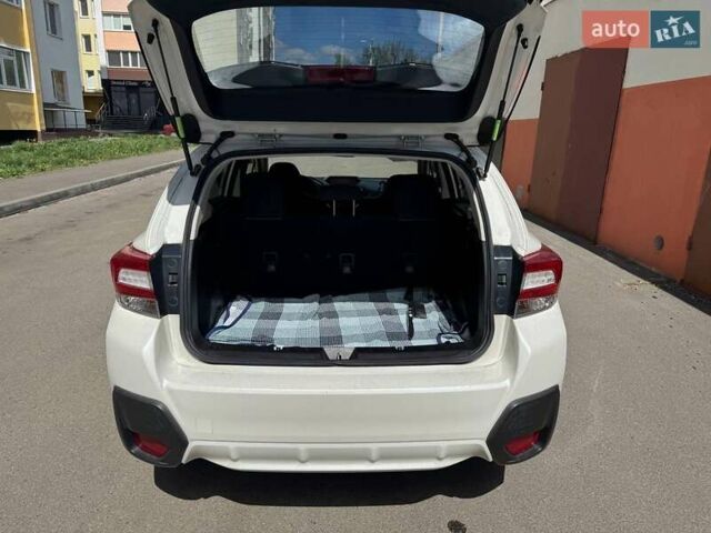 Белый Субару Crosstrek, объемом двигателя 2 л и пробегом 124 тыс. км за 15500 $, фото 10 на Automoto.ua