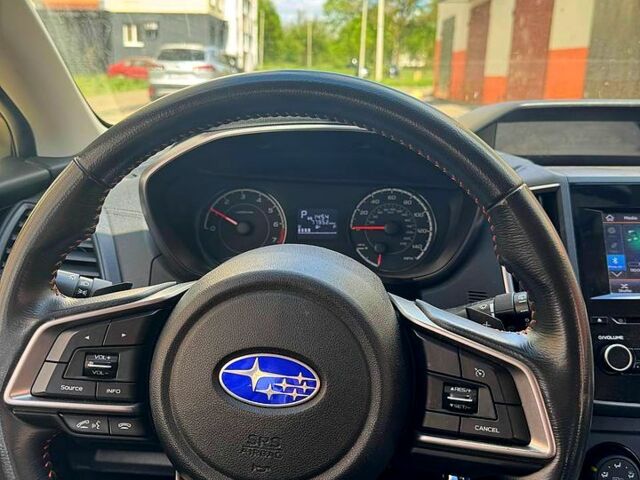 Белый Субару Crosstrek, объемом двигателя 2 л и пробегом 124 тыс. км за 16000 $, фото 6 на Automoto.ua