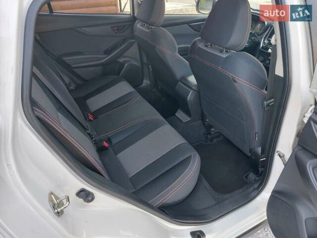 Білий Субару Crosstrek, об'ємом двигуна 2 л та пробігом 79 тис. км за 17500 $, фото 17 на Automoto.ua