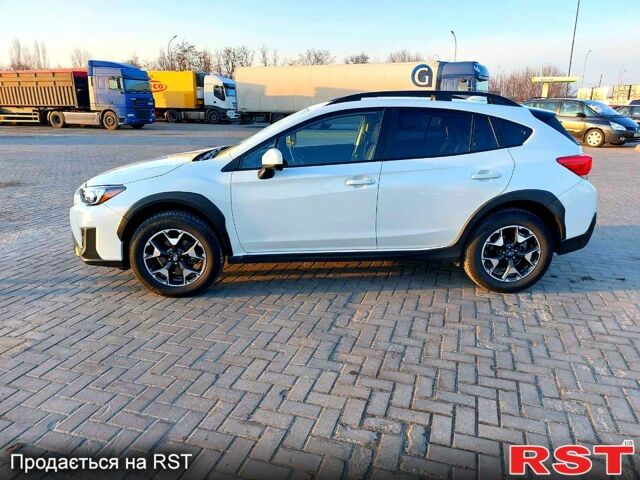 Белый Субару Crosstrek, объемом двигателя 2 л и пробегом 76 тыс. км за 20000 $, фото 1 на Automoto.ua