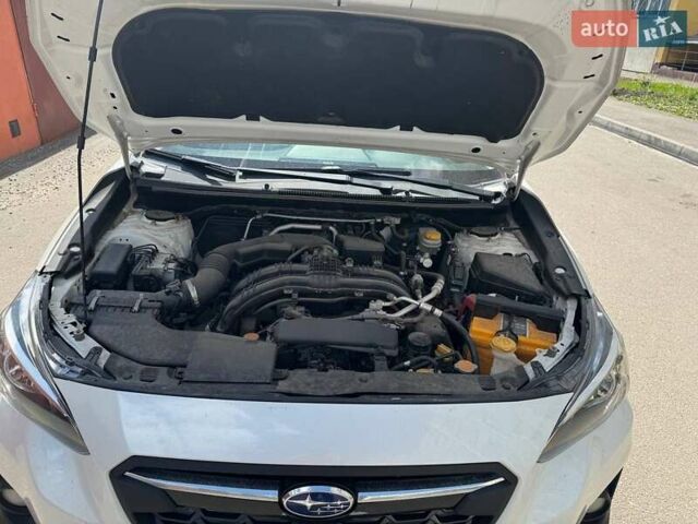 Белый Субару Crosstrek, объемом двигателя 2 л и пробегом 124 тыс. км за 15500 $, фото 12 на Automoto.ua