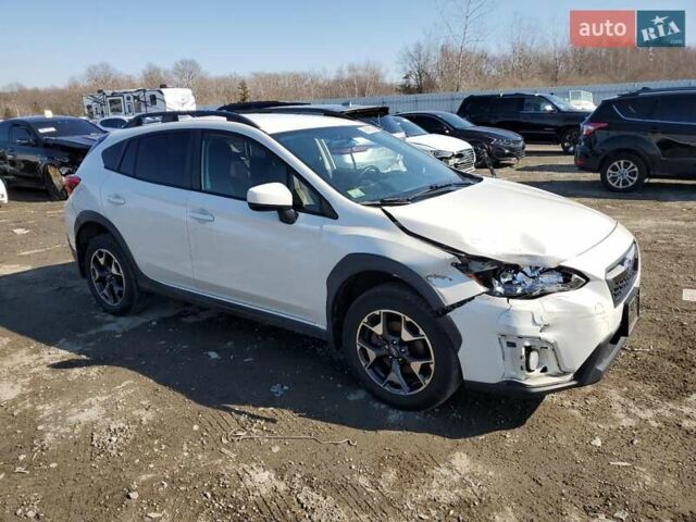 Белый Субару Crosstrek, объемом двигателя 2 л и пробегом 80 тыс. км за 2850 $, фото 3 на Automoto.ua