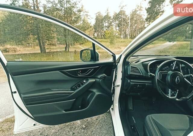 Белый Субару Crosstrek, объемом двигателя 2 л и пробегом 107 тыс. км за 16250 $, фото 19 на Automoto.ua