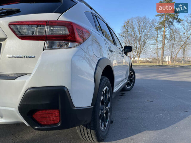 Белый Субару Crosstrek, объемом двигателя 2 л и пробегом 20 тыс. км за 17299 $, фото 7 на Automoto.ua