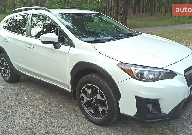 Белый Субару Crosstrek, объемом двигателя 2 л и пробегом 107 тыс. км за 16250 $, фото 1 на Automoto.ua