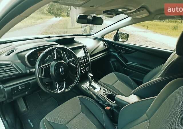Белый Субару Crosstrek, объемом двигателя 2 л и пробегом 107 тыс. км за 16250 $, фото 20 на Automoto.ua