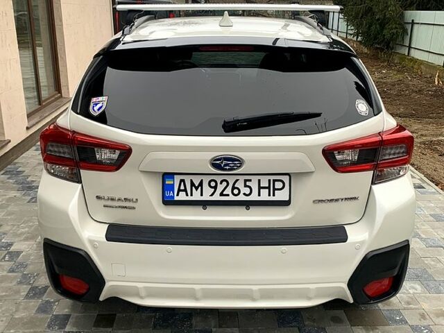 Белый Субару Crosstrek, объемом двигателя 2 л и пробегом 52 тыс. км за 25500 $, фото 2 на Automoto.ua