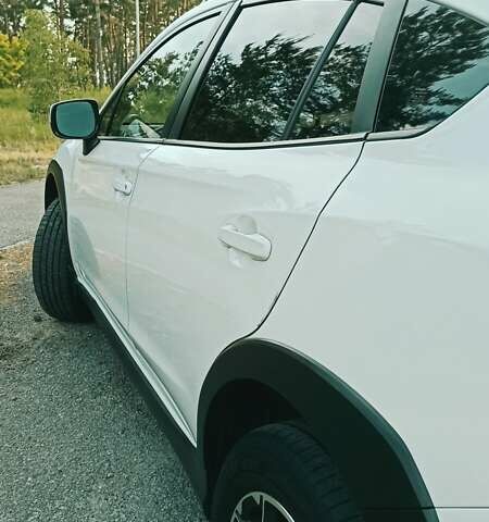 Белый Субару Crosstrek, объемом двигателя 2 л и пробегом 107 тыс. км за 16250 $, фото 4 на Automoto.ua