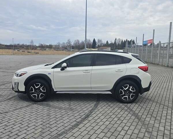 Белый Субару Crosstrek, объемом двигателя 2 л и пробегом 76 тыс. км за 23990 $, фото 6 на Automoto.ua